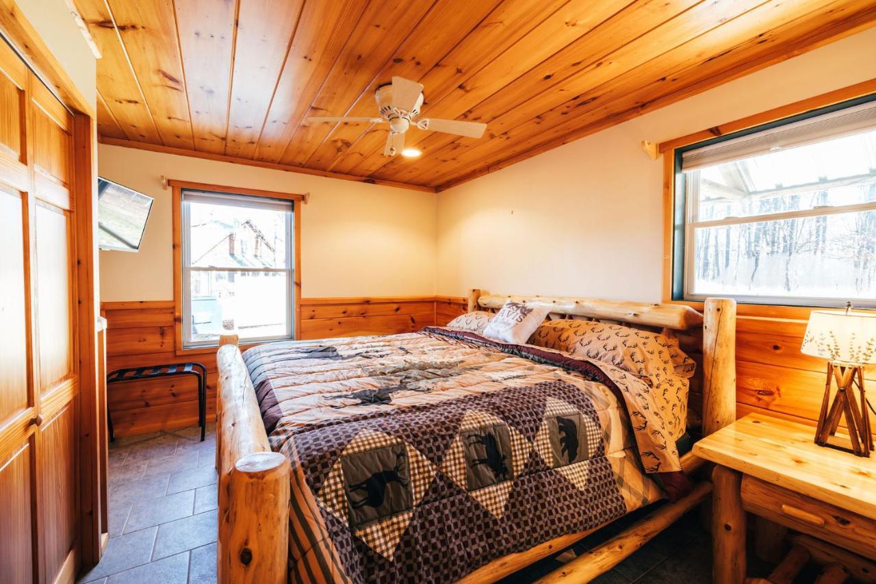 Ski Chalet W-Hot Tub, Only 3 Min To Sunday River Ski Lifts! Bethel Εξωτερικό φωτογραφία
